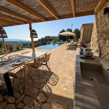 Hébergement de vacances Morea Foinikounda