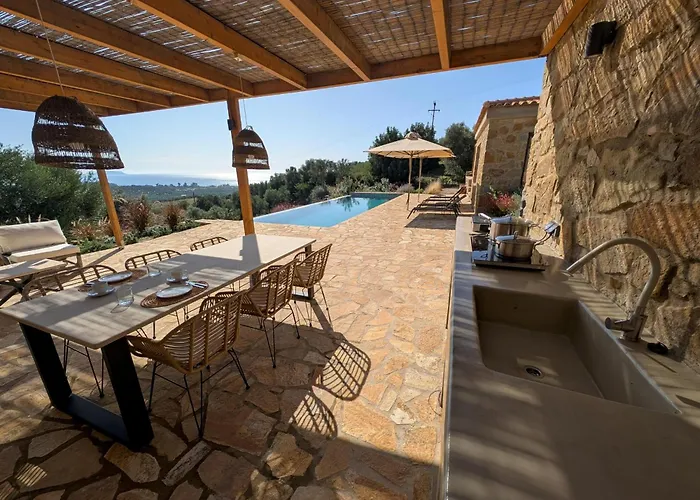 Casa vacanze Morea Finikounta